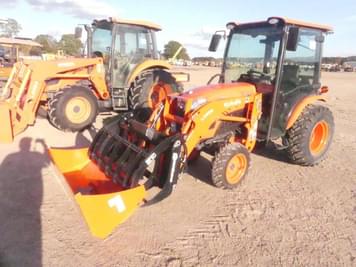 Main image Kubota LX2620